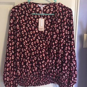 Candie's maroon flower top Sz XL